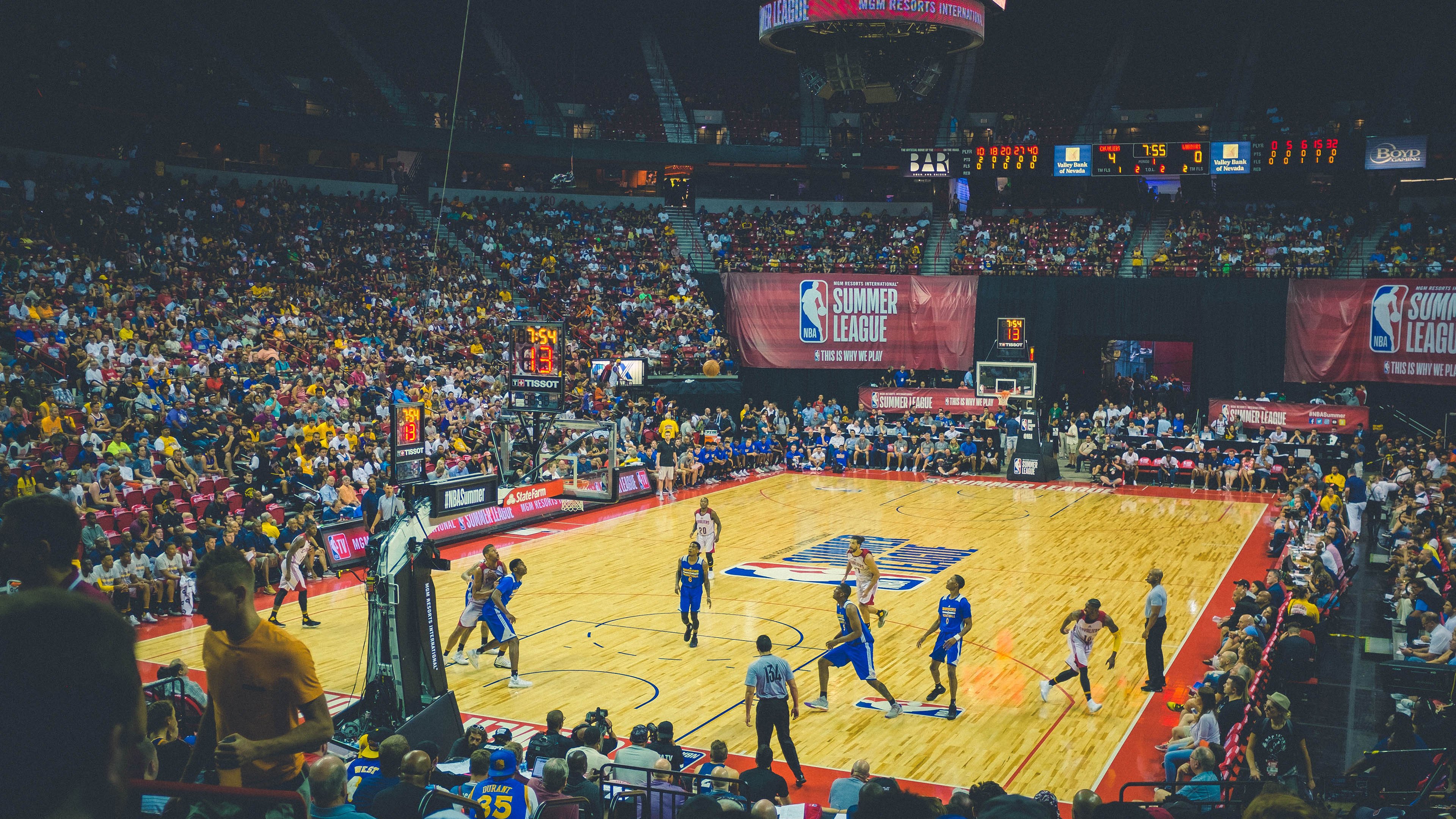 英超裁判评议制度改革建议，英超裁判主队